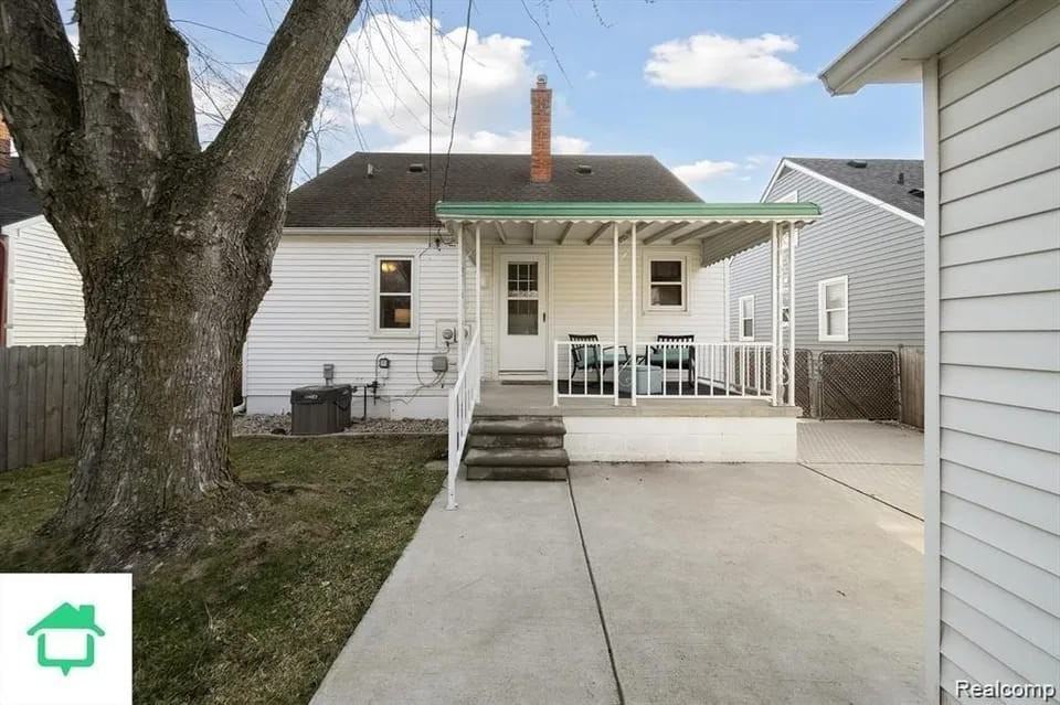5927 Lathers St #NA - Photo 2 of 18