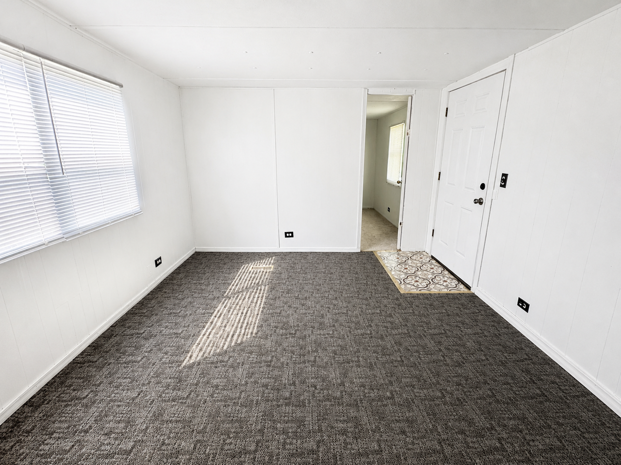 130 E Flint Hills Blvd #22 - Photo 3 of 11
