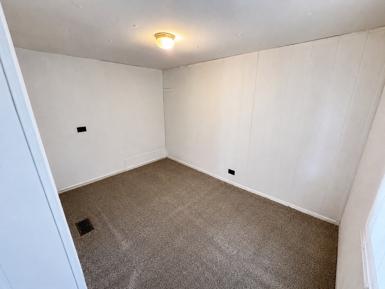 130 E Flint Hills Blvd #22 - Photo 4 of 11