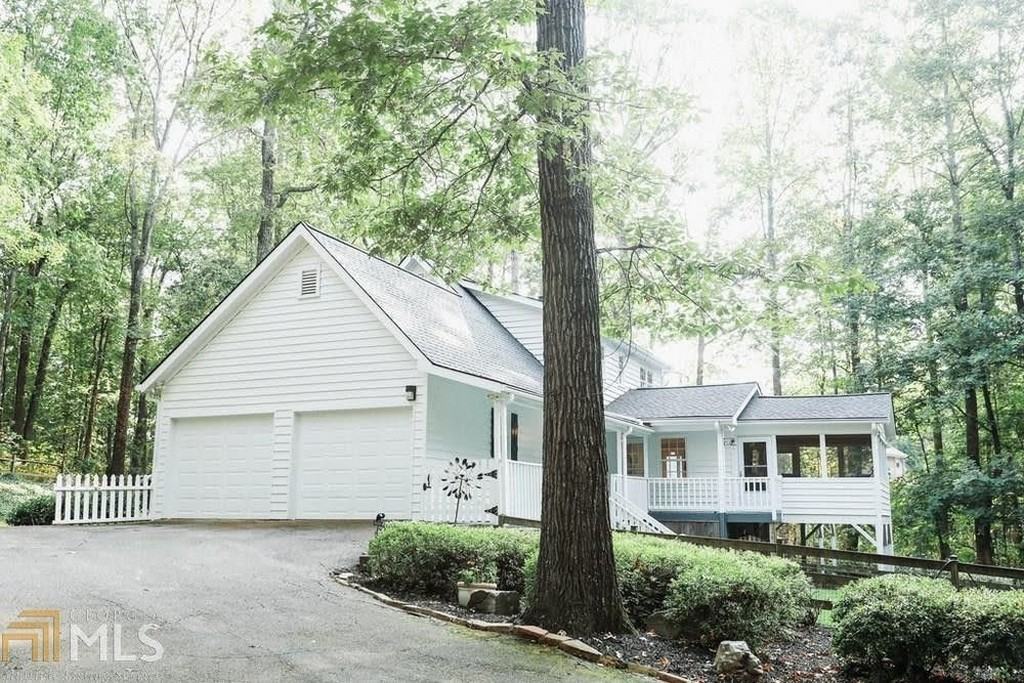 1975 Pilgrim Rd #NA - Photo 4 of 18