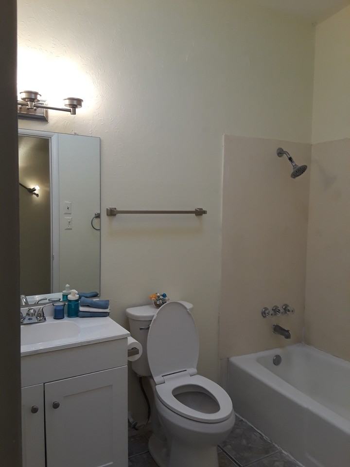 5130 Village Grn #NA - Photo 6 of 14
