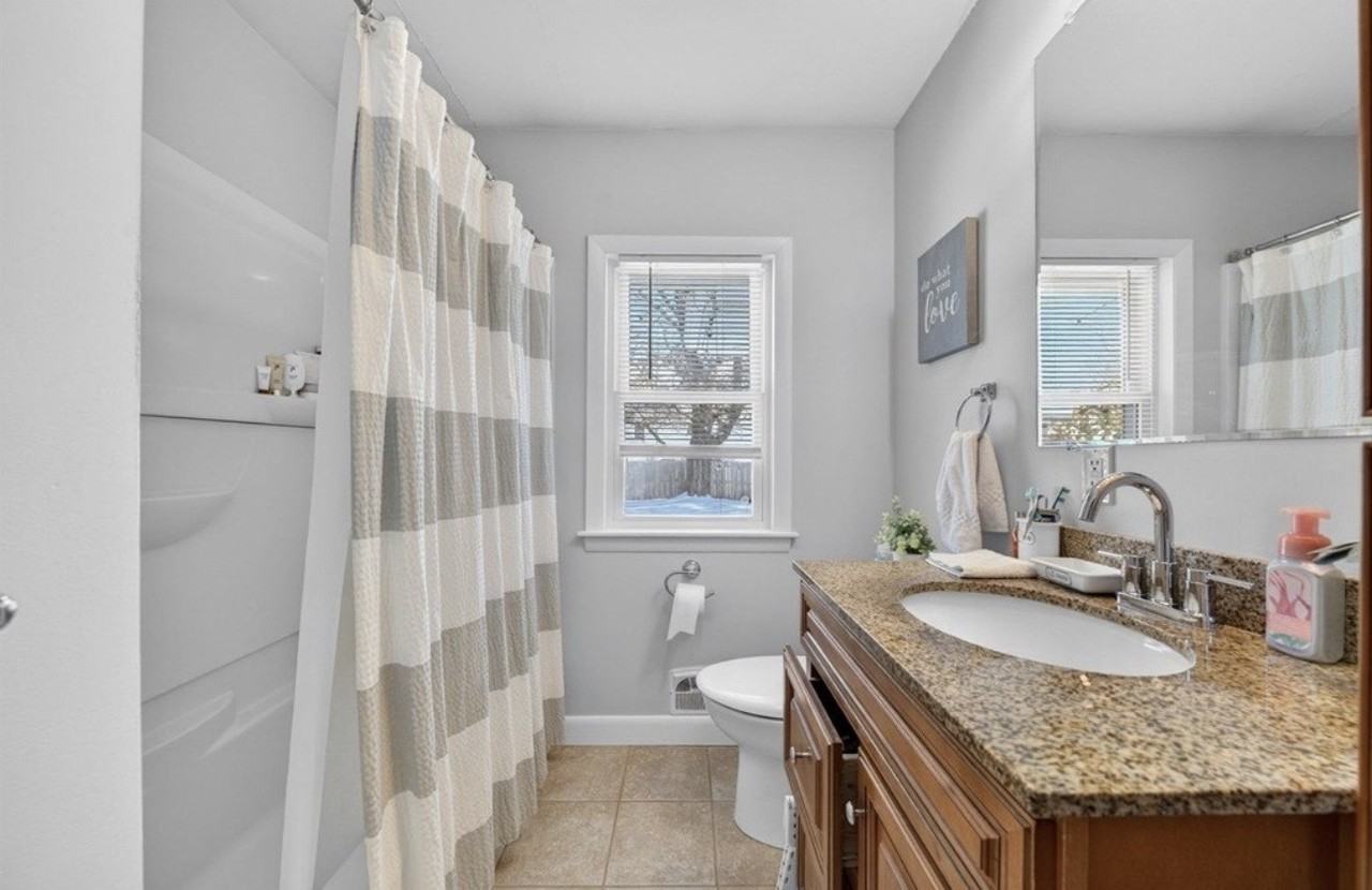 184 Alva St #1L - Photo 6 of 9