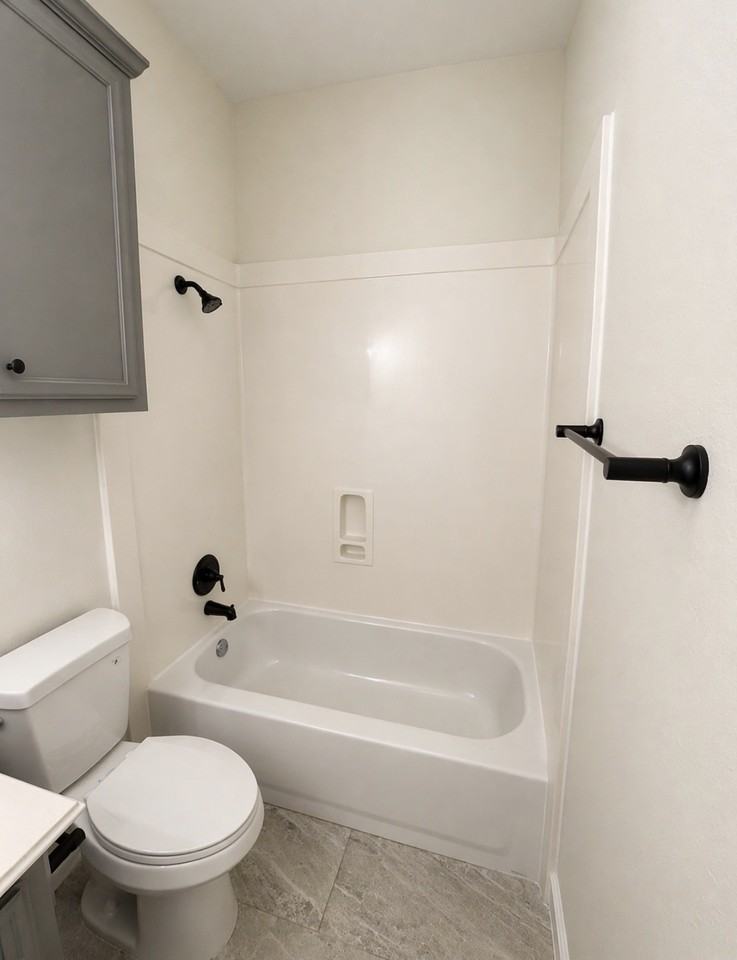 1408 S Friendswood Dr #804 - Photo 3 of 14