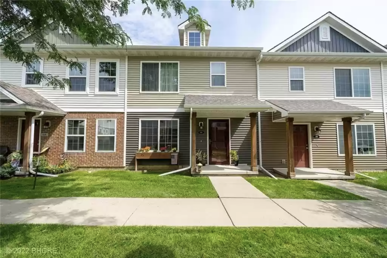 9055 Coneflower Dr #106 - Photo 3 of 26