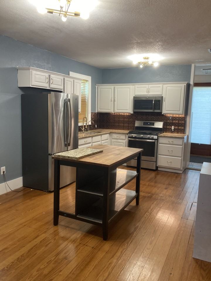 305 Keller St #NA - Photo 4 of 16