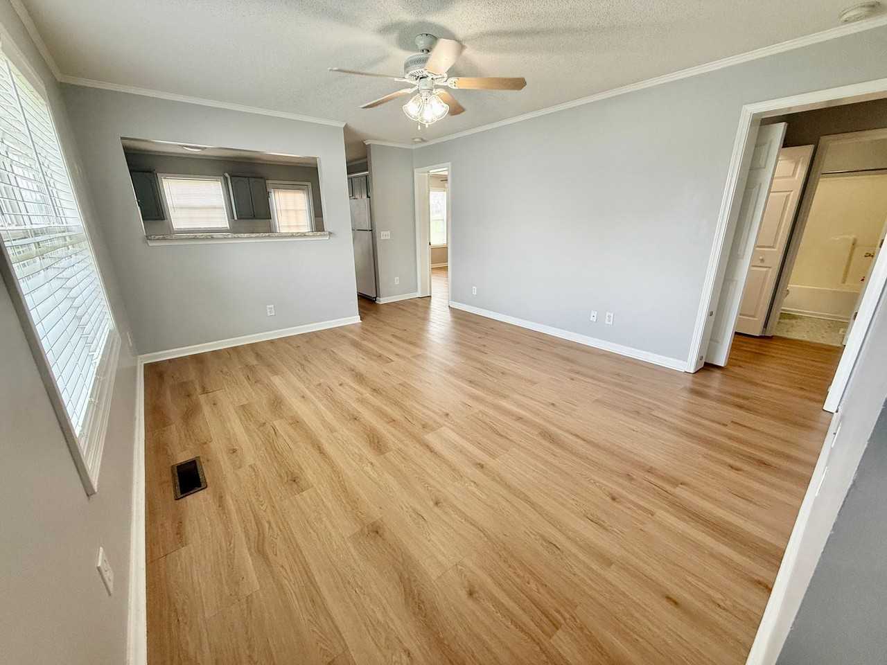 316 Brittany Park Pl - Photo 5 of 28