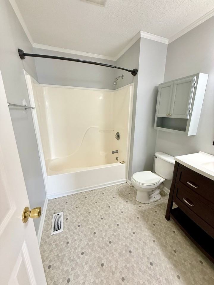 316 Brittany Park Pl - Photo 7 of 28