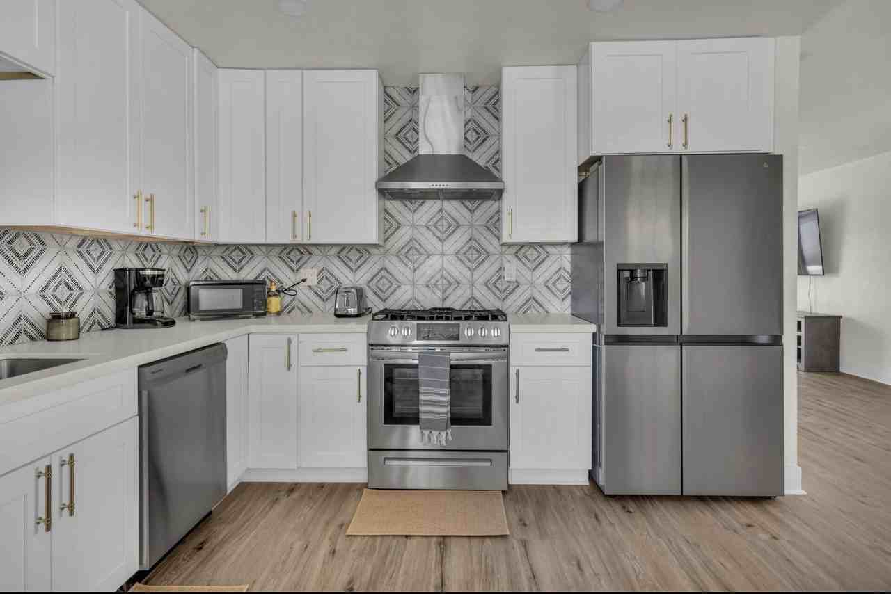 1709 N 74th Way #NA - Photo 2 of 23