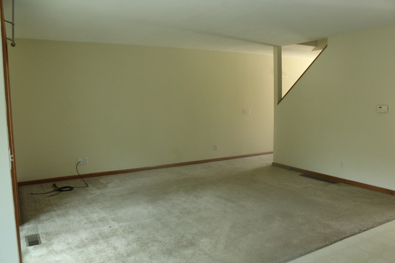 Loretta Ln #6218 - Photo 2 of 15