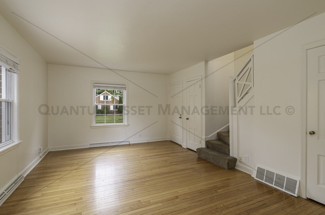 5034 N Bay Ridge Ave #5034 - Photo 4 of 19