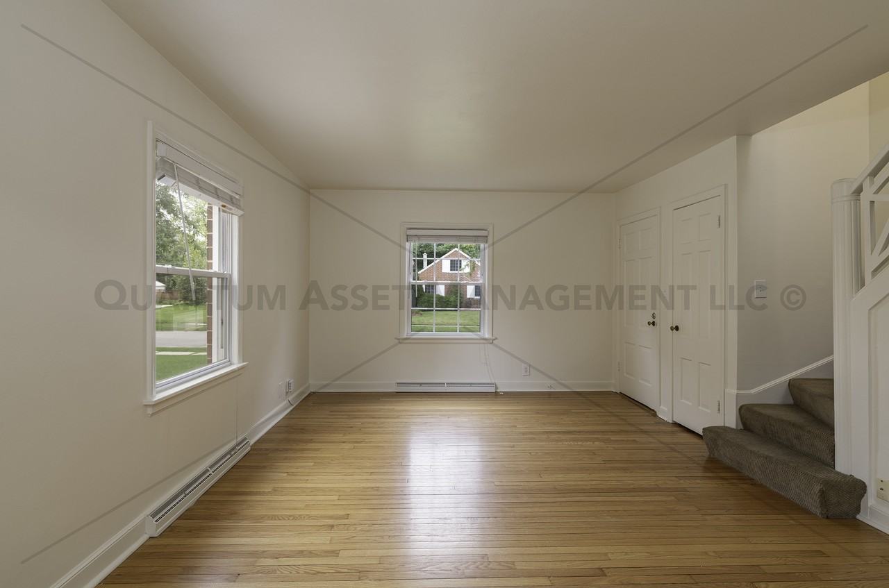 5034 N Bay Ridge Ave #5034 - Photo 6 of 19
