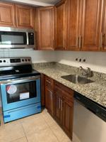 featured image of 644 Nw 13th St #28