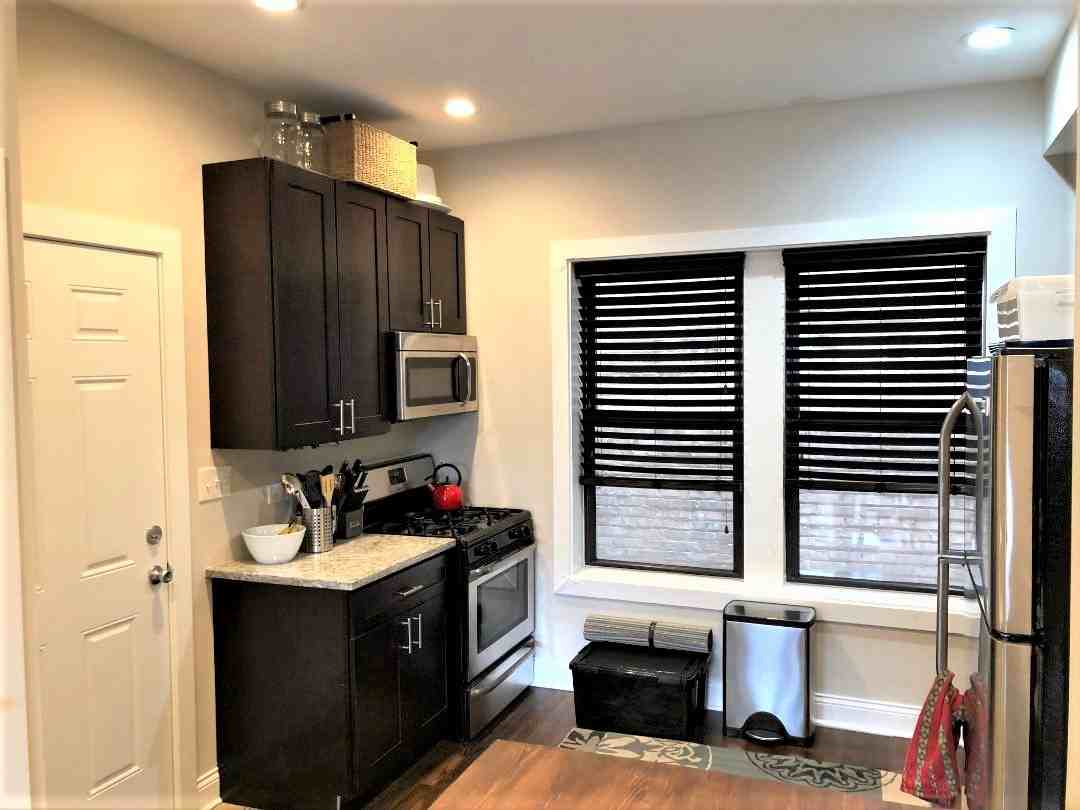 525 W Barry Ave #527-2N - Photo 6 of 13