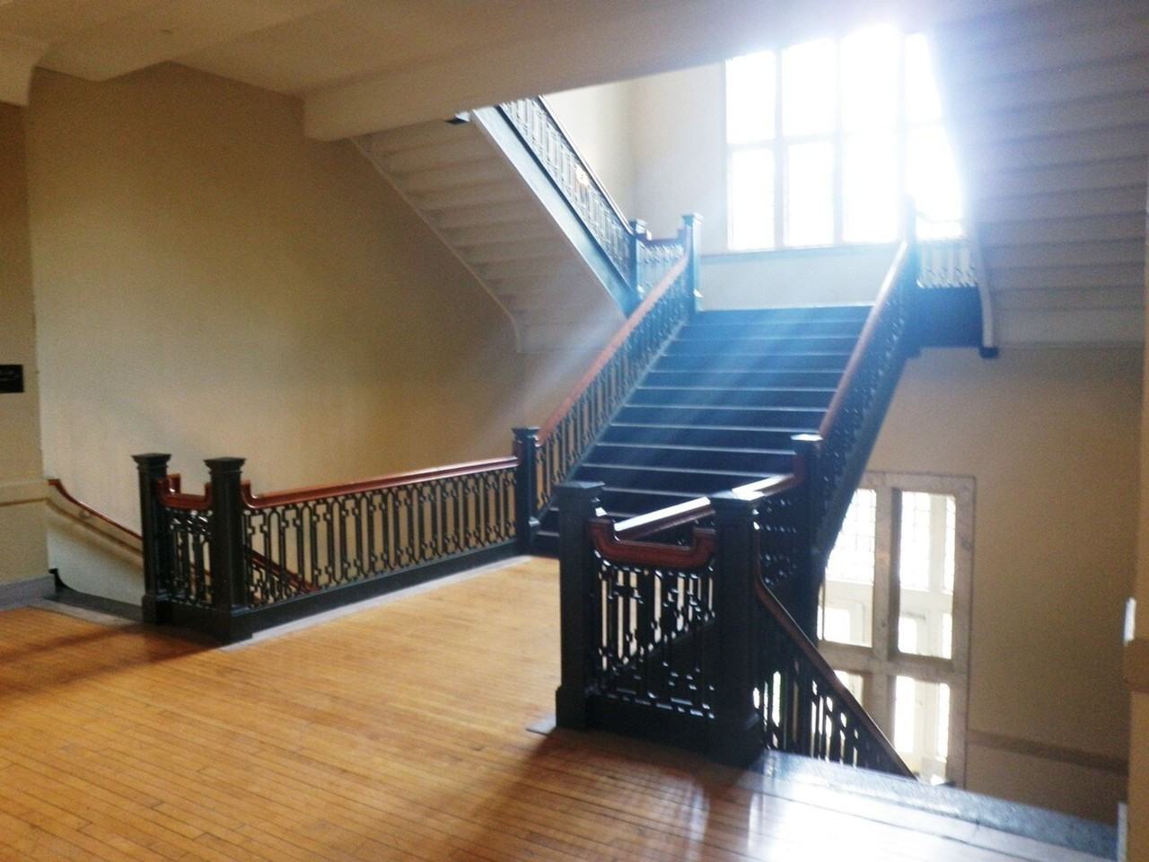 Theresa Park Loft Apartments - Photo 3 of 31
