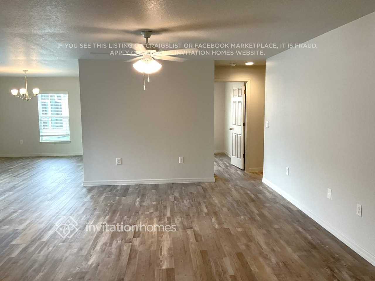 2858 Digby Rd Se - Photo 2 of 12