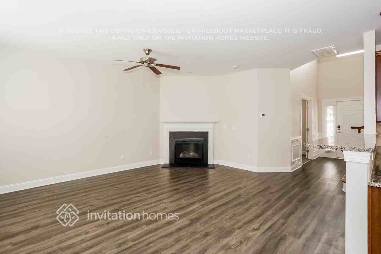 13404 Provincial Ct - Photo 5 of 18