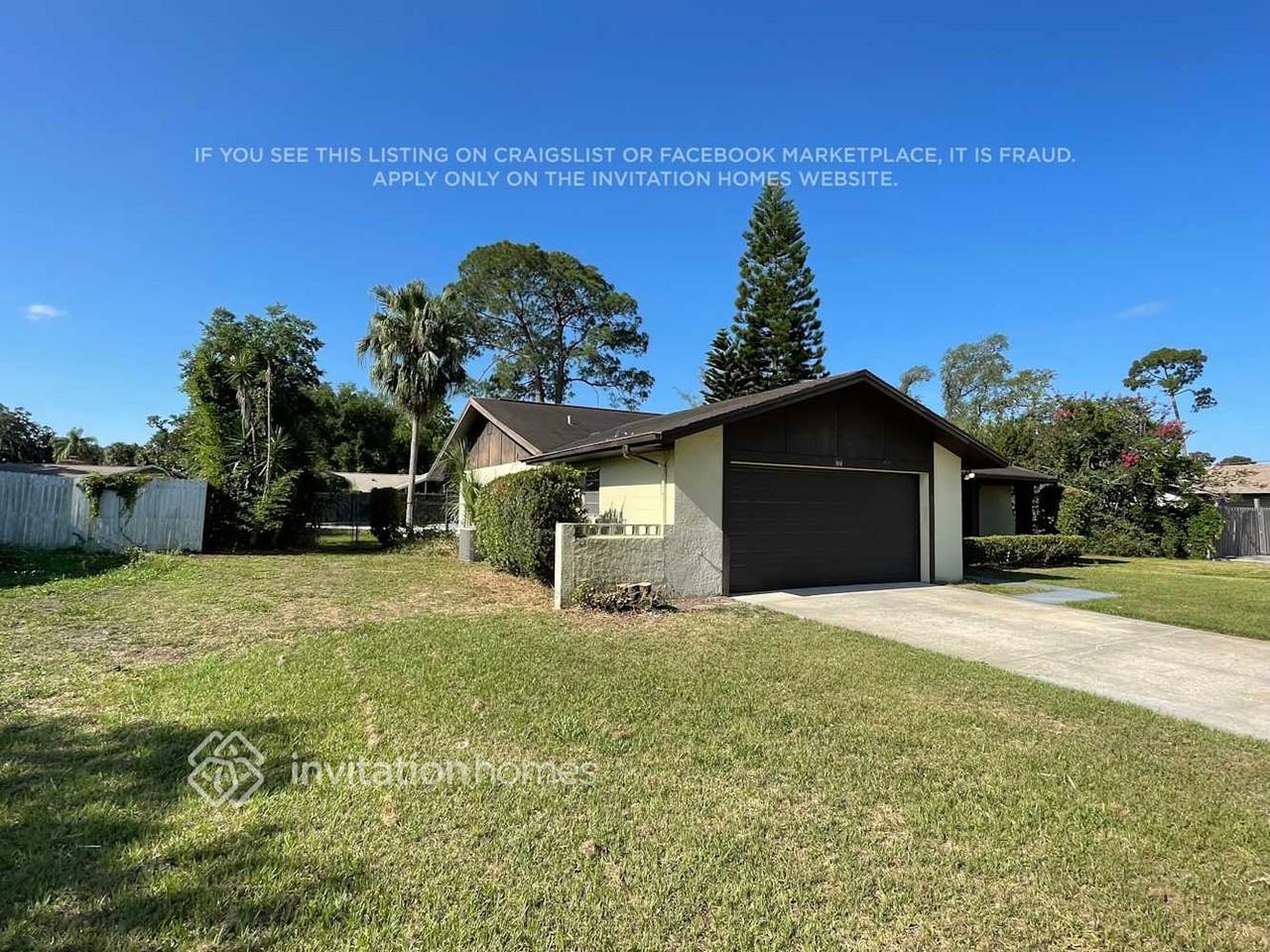 304 Larkwood Dr - Photo 2 of 18