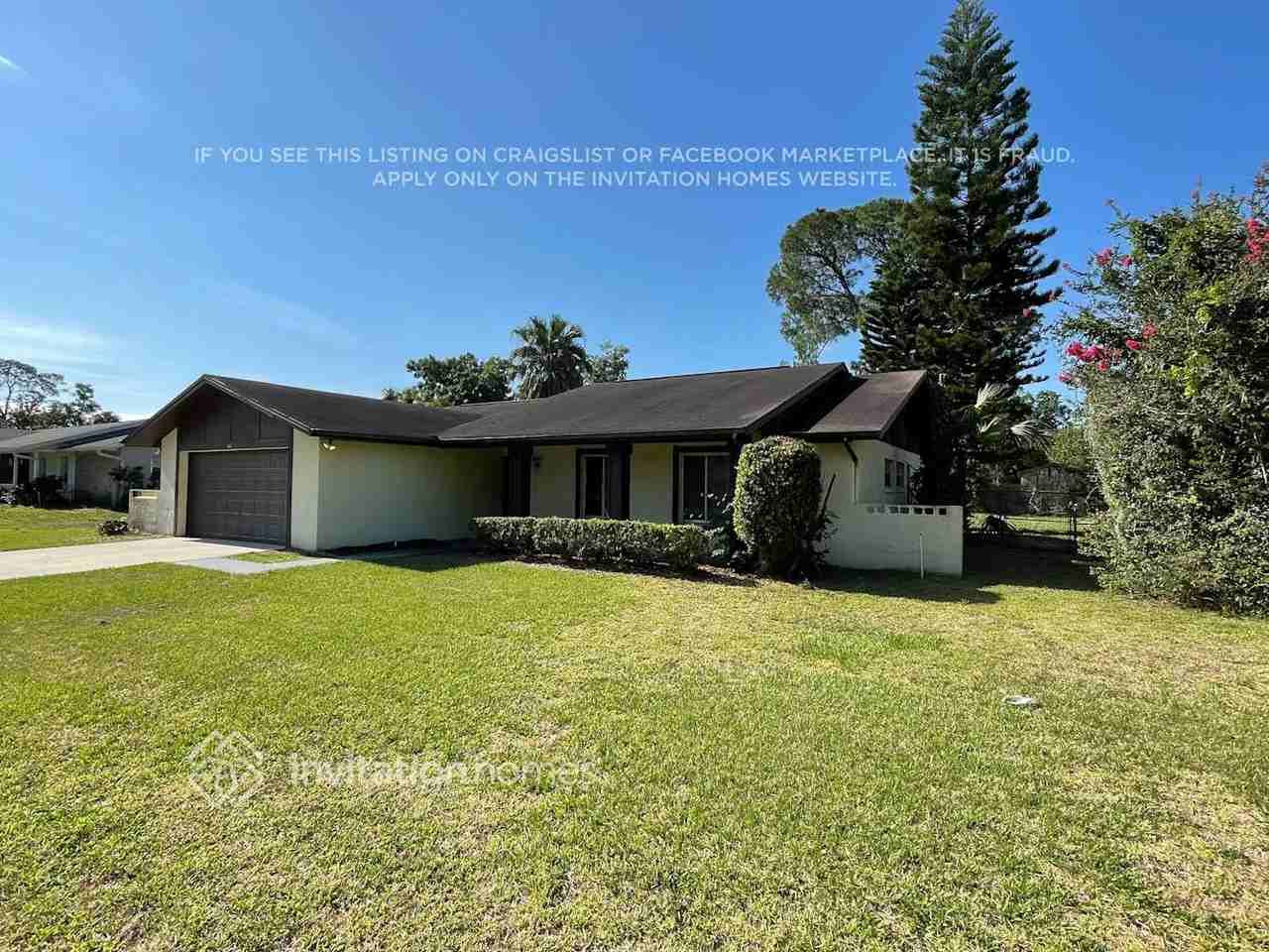 304 Larkwood Dr - Photo 3 of 18