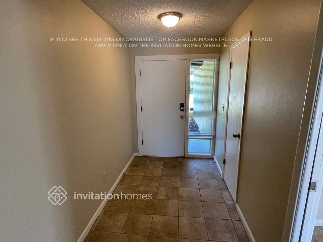 304 Larkwood Dr - Photo 4 of 18
