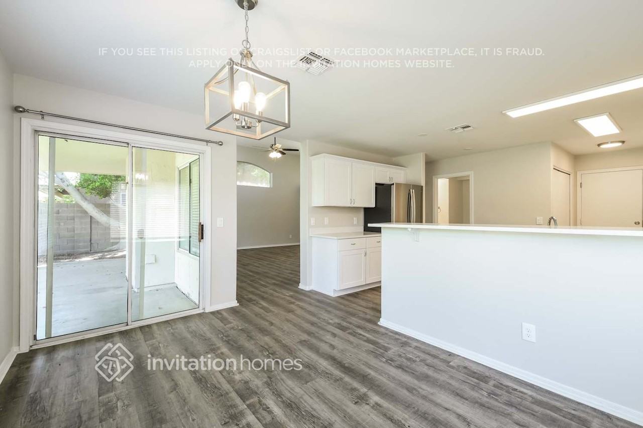 7138 W Via De Luna Dr - Photo 7 of 15