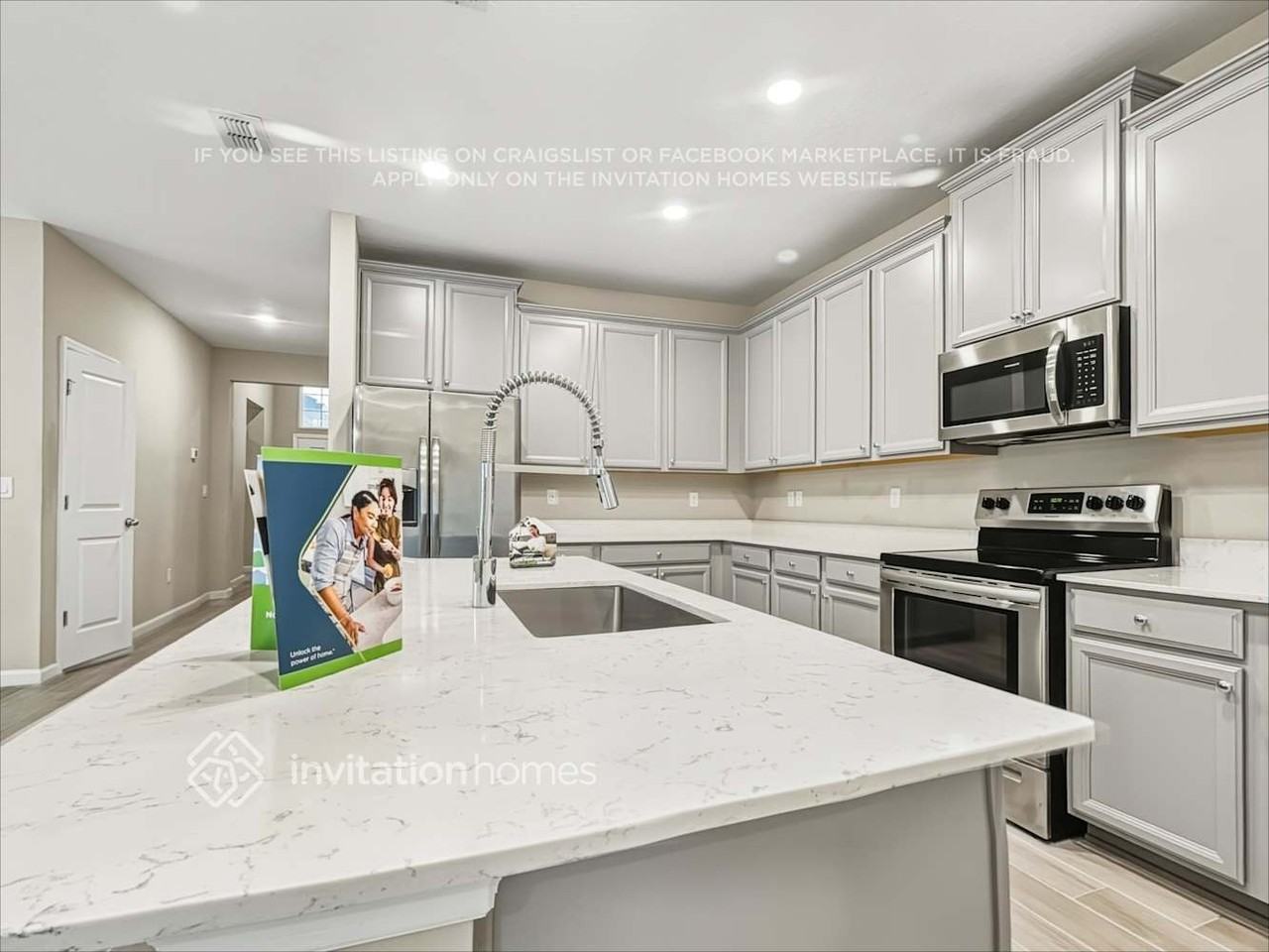 9835 Lemon Grass Ln - Photo 6 of 23