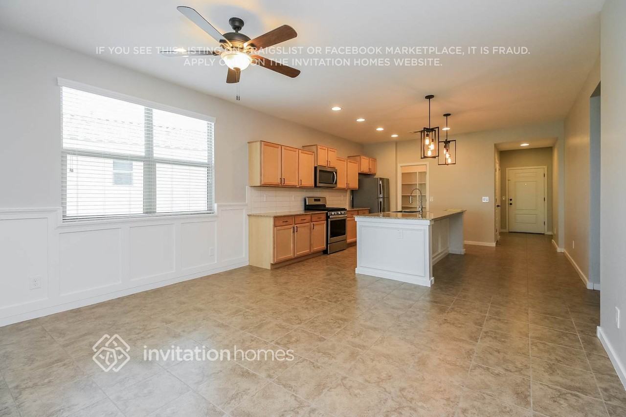 35997 N Urika Dr - Photo 5 of 15
