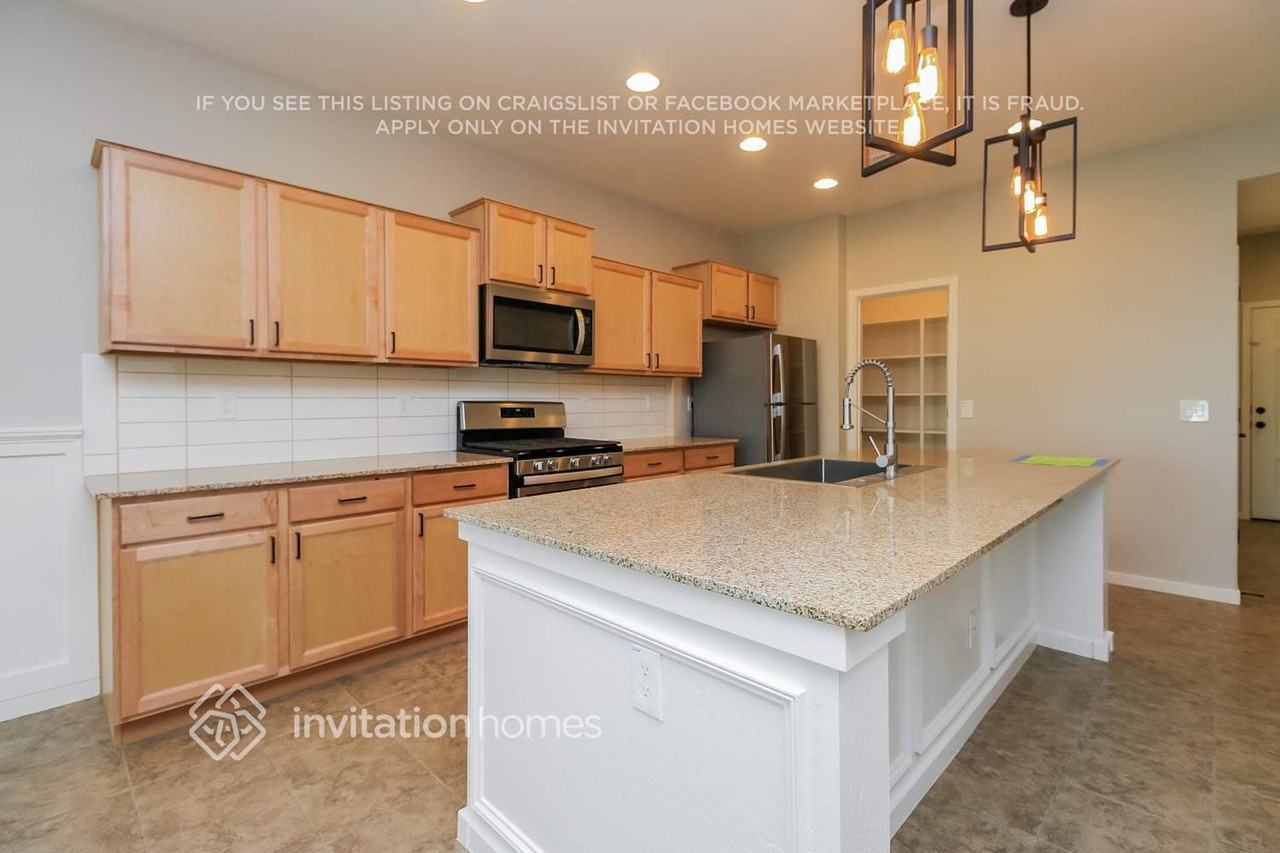 35997 N Urika Dr - Photo 6 of 15