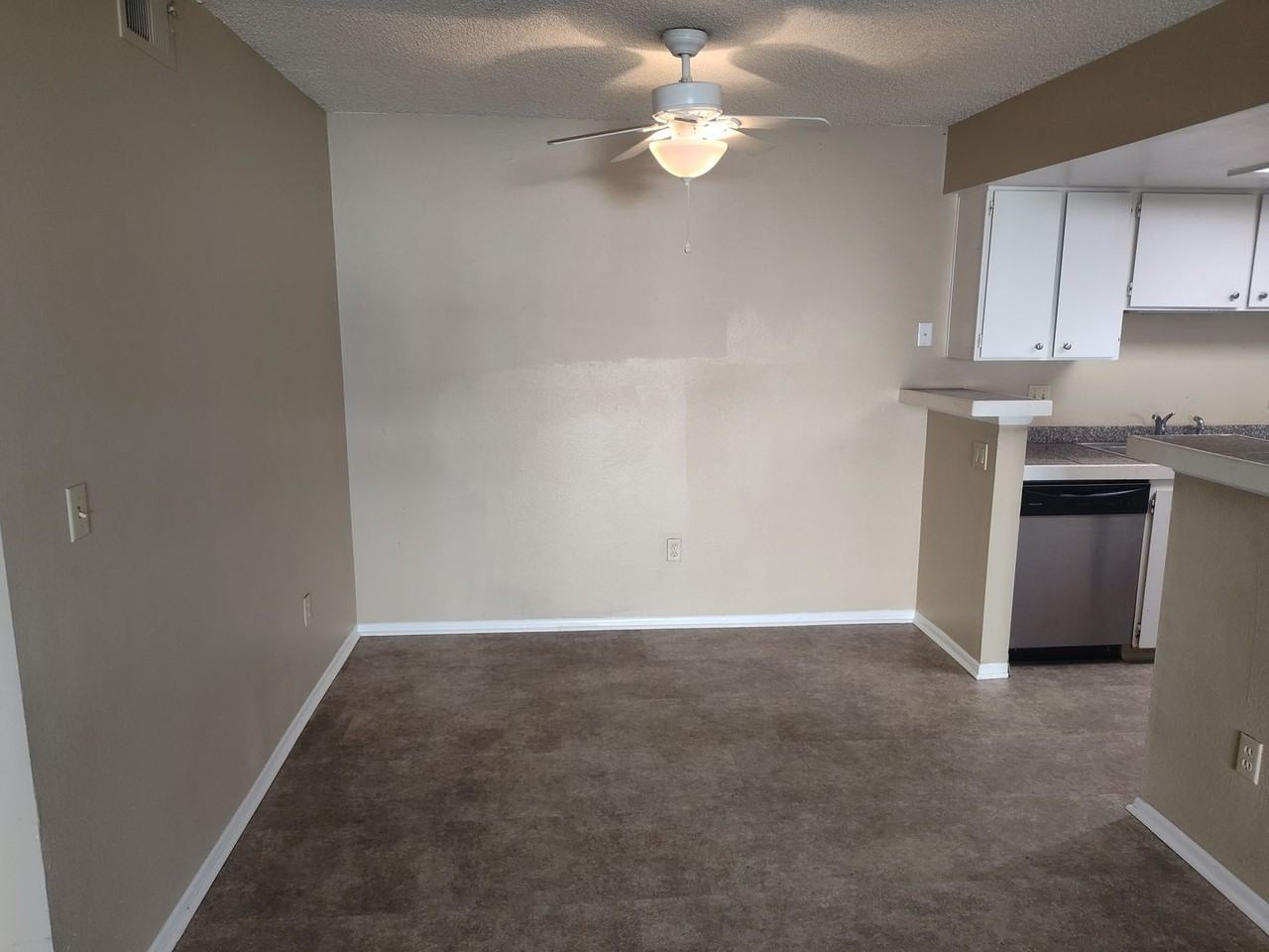 3414 S Eagle St - Photo 5 of 16