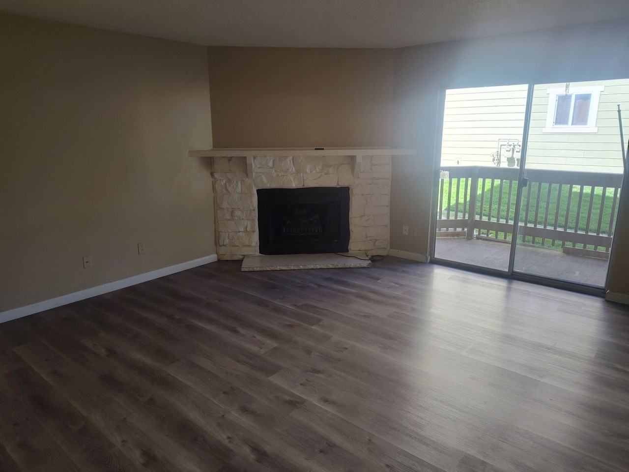 3414 S Eagle St - Photo 6 of 16