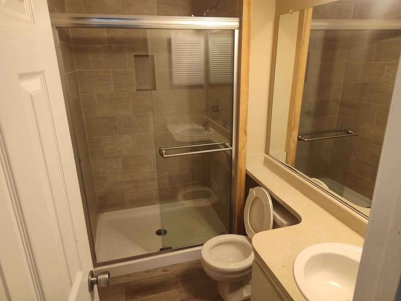 3414 S Eagle St - Photo 7 of 16