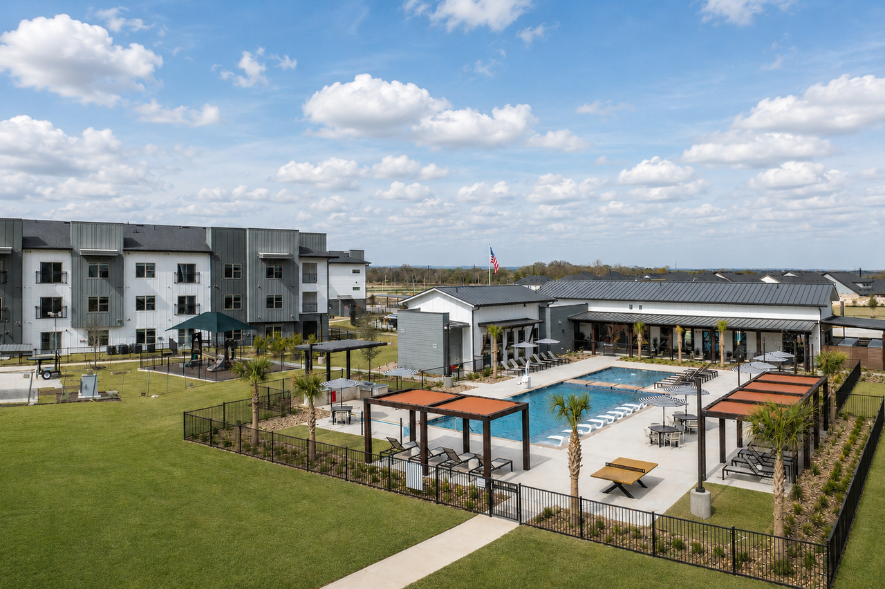 Trinity Estancia - Photo 3 of 20