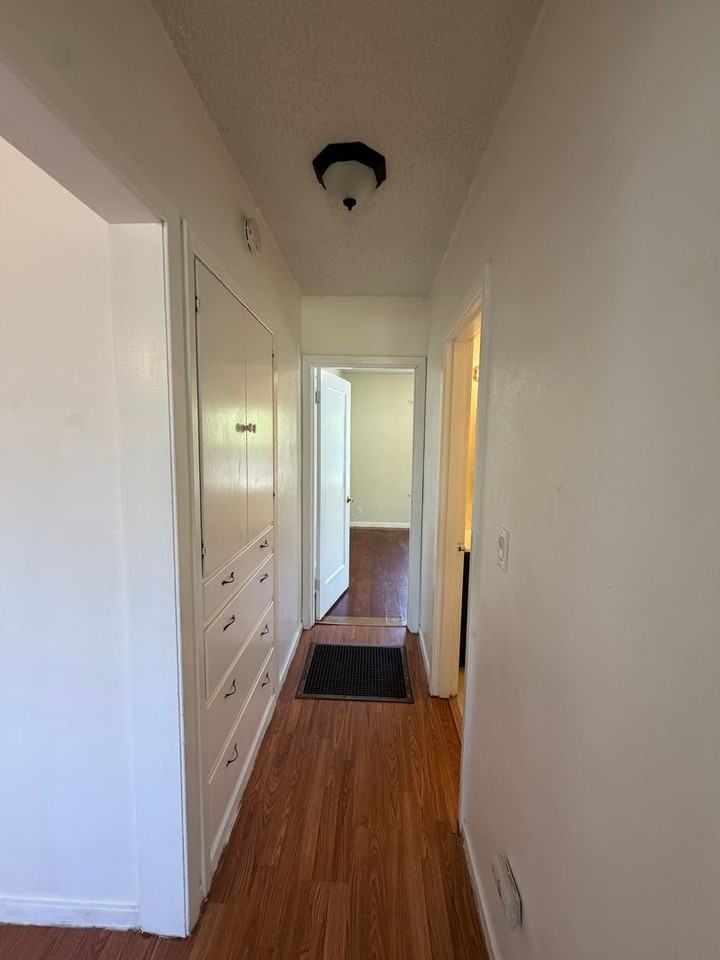 1845 Lakeview Ave - Photo 6 of 17