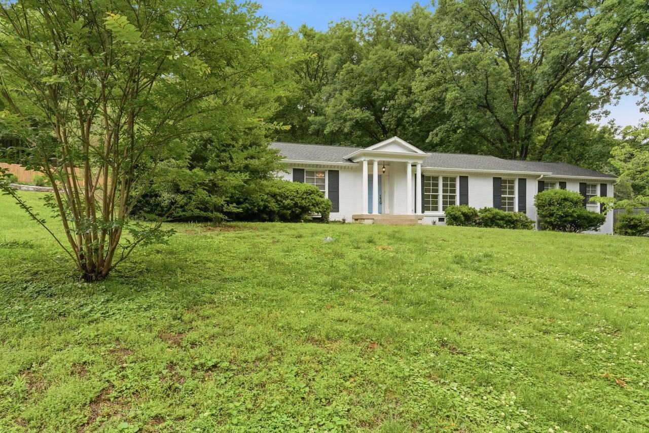 5724 Knob Rd - Photo 3 of 41