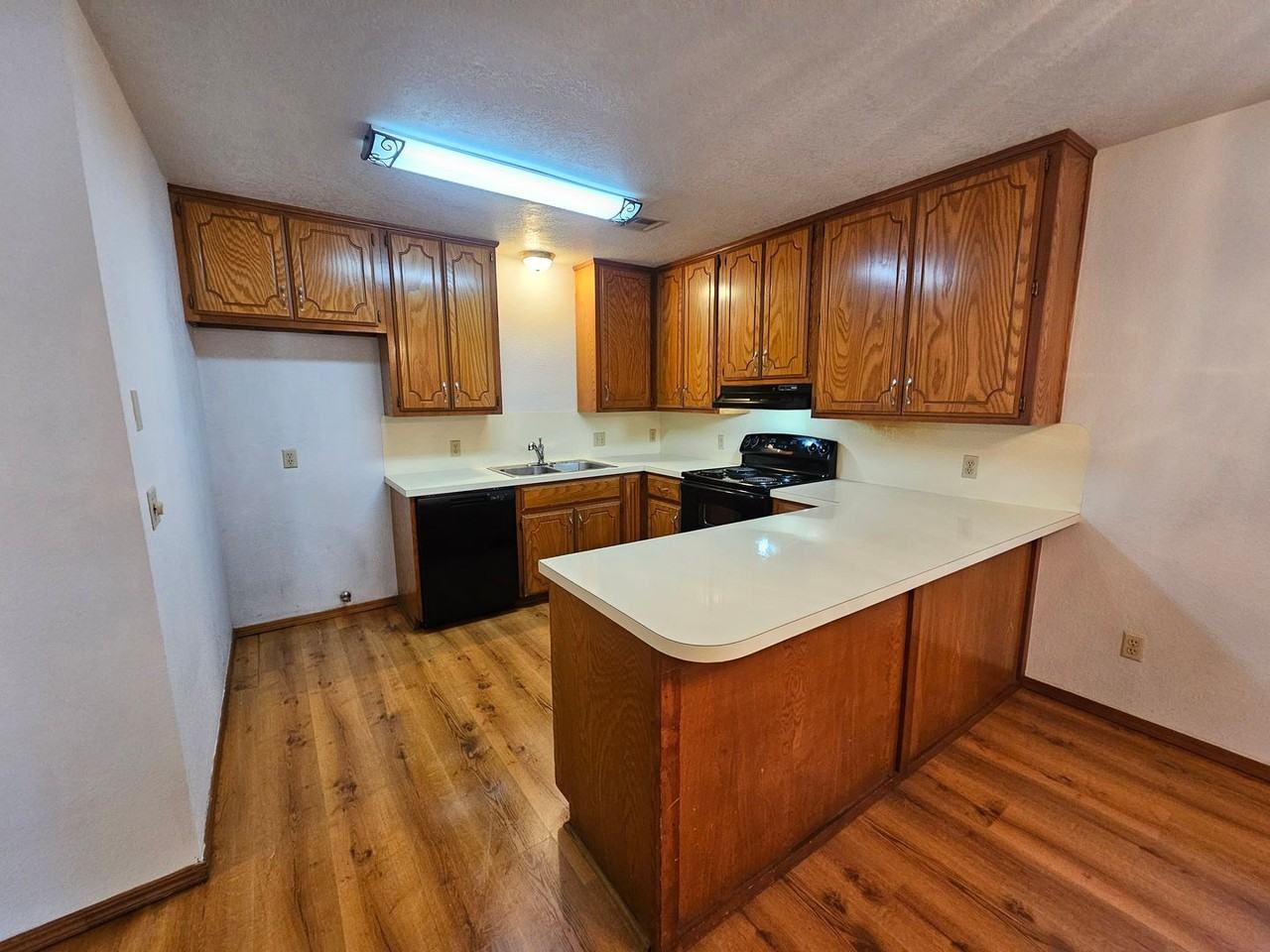 612 Springwood St - Photo 7 of 19