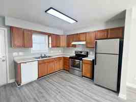 featured image of 654 Lakeside Ave