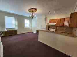 featured image of 1527 S 4th St