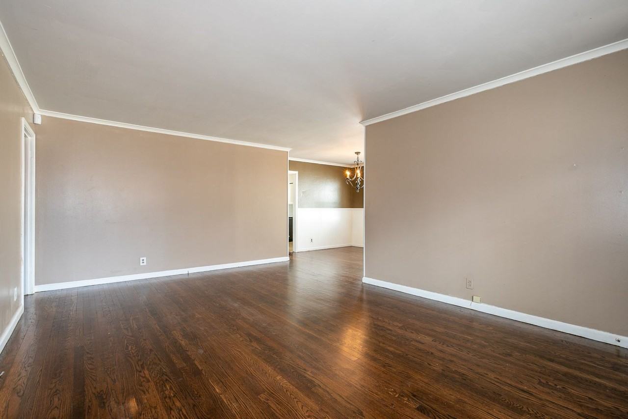 528 S Quebec Ave - Photo 4 of 27