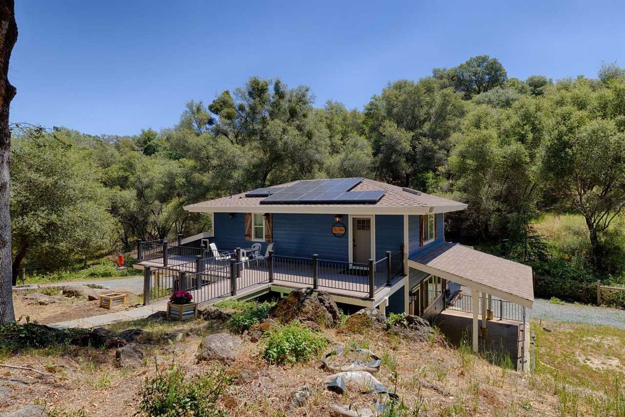 21723 E Hacienda Dr - Photo 2 of 34