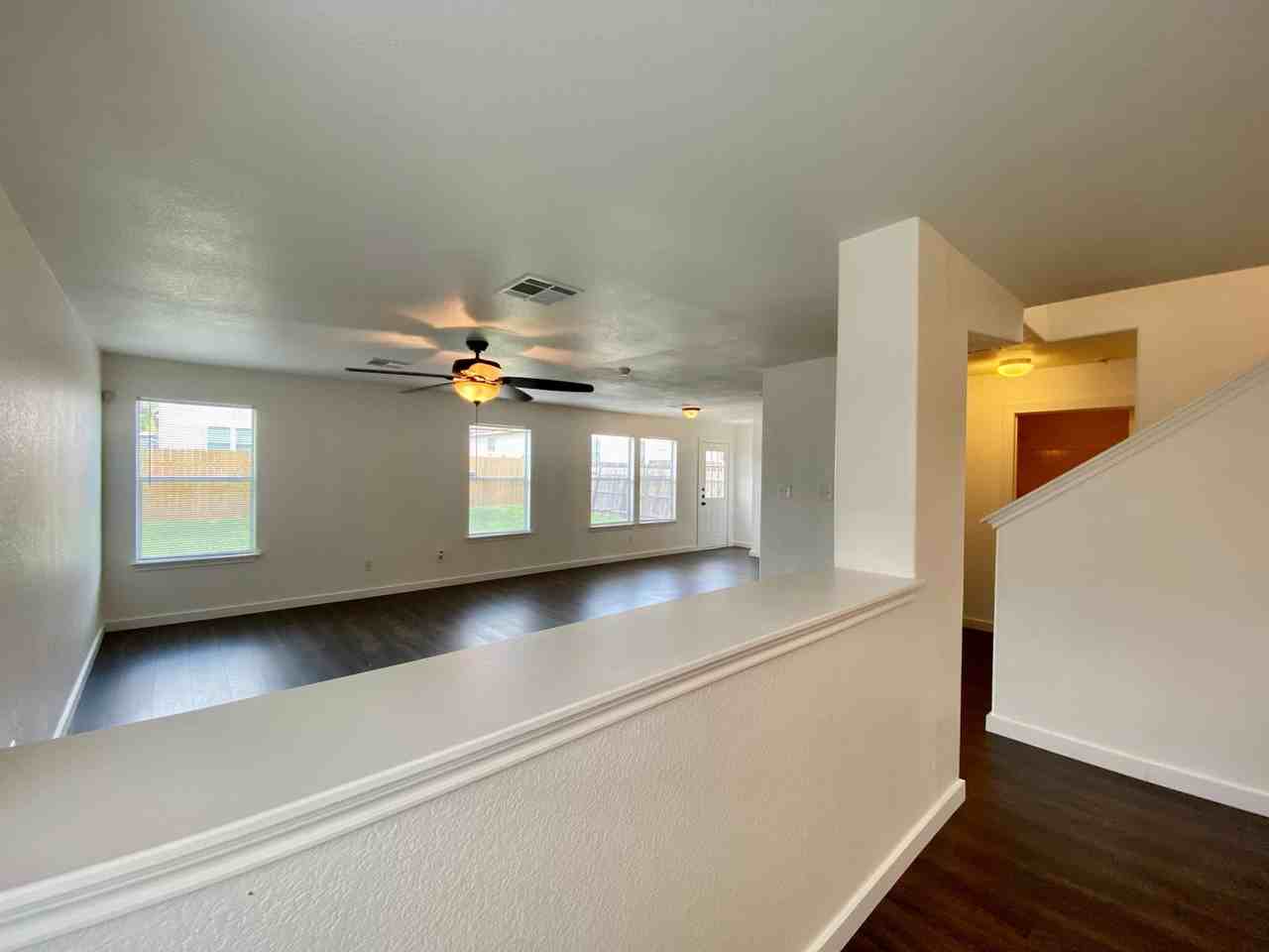 6608 Ferrystone Pass - Photo 4 of 34