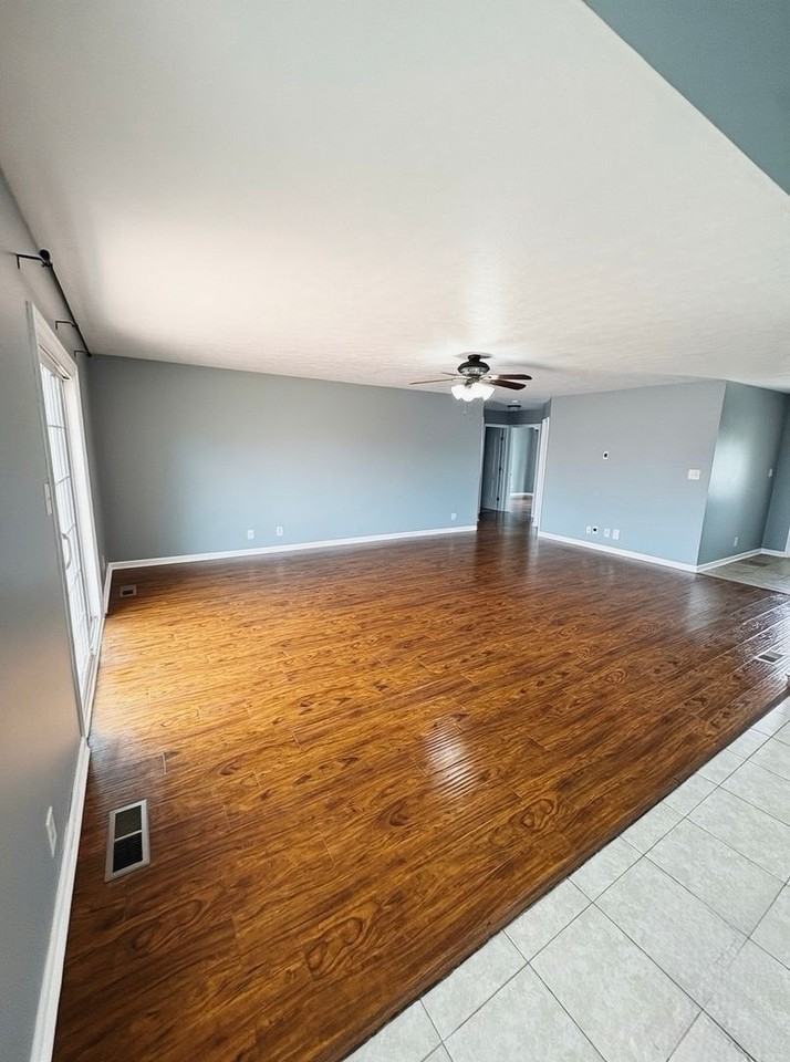 1569 Apache Way - Photo 3 of 19