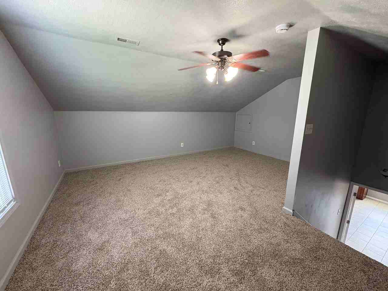 1569 Apache Way - Photo 7 of 19