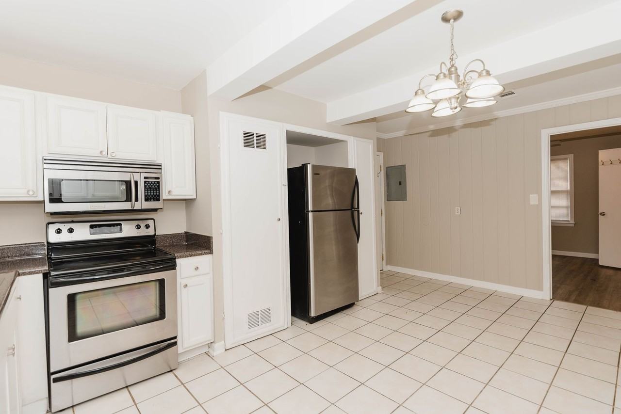 2780 Hall Dr Se - Photo 7 of 28