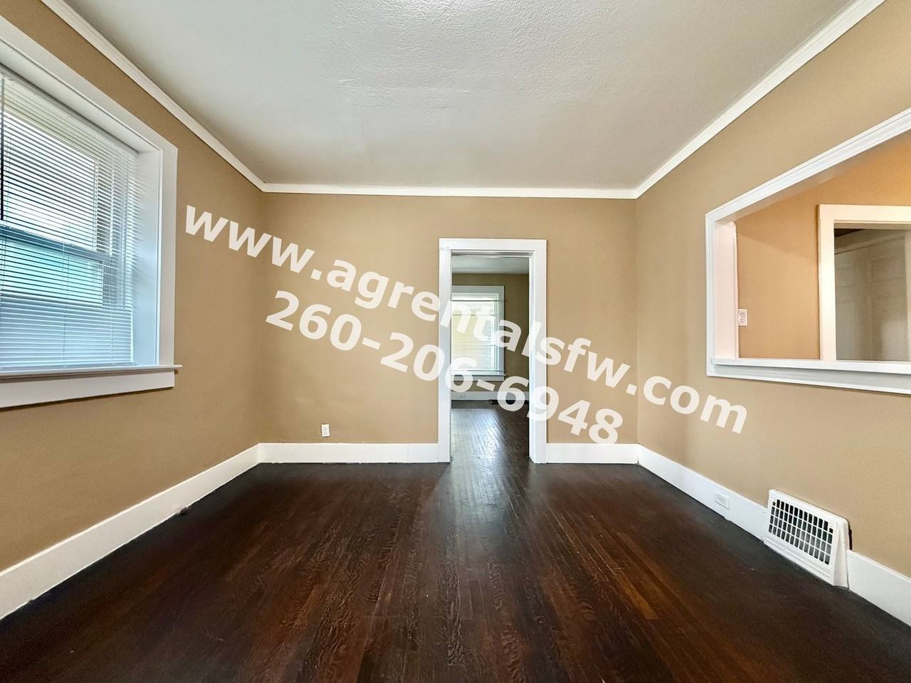 3221 Webster St - Photo 5 of 21
