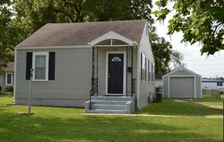 featured image of 1500 E Central St