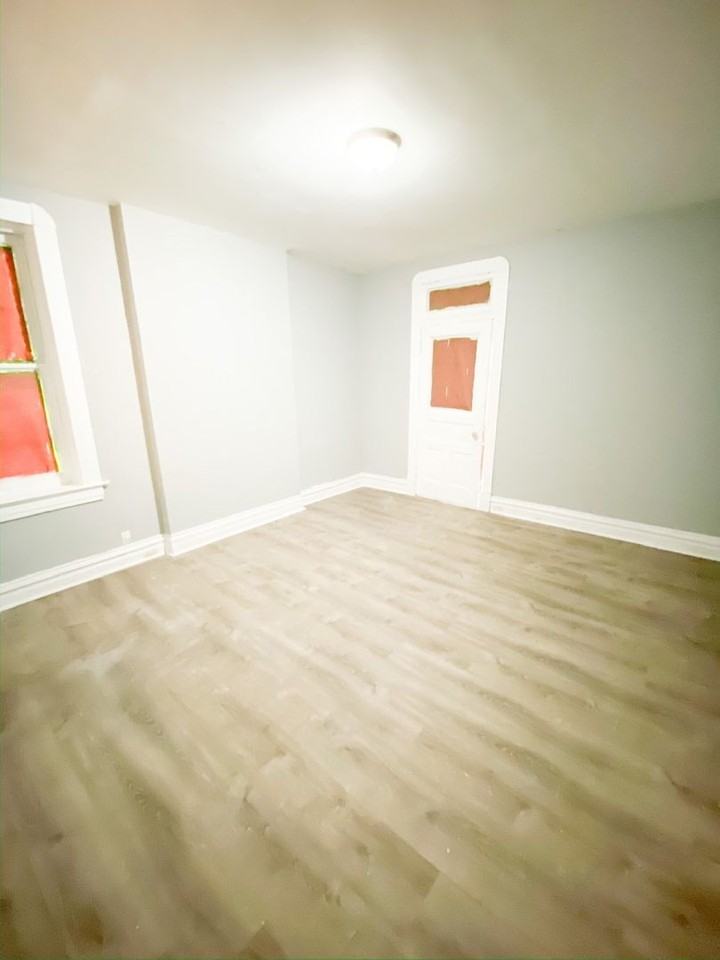 3324 Liberty St - Photo 3 of 5