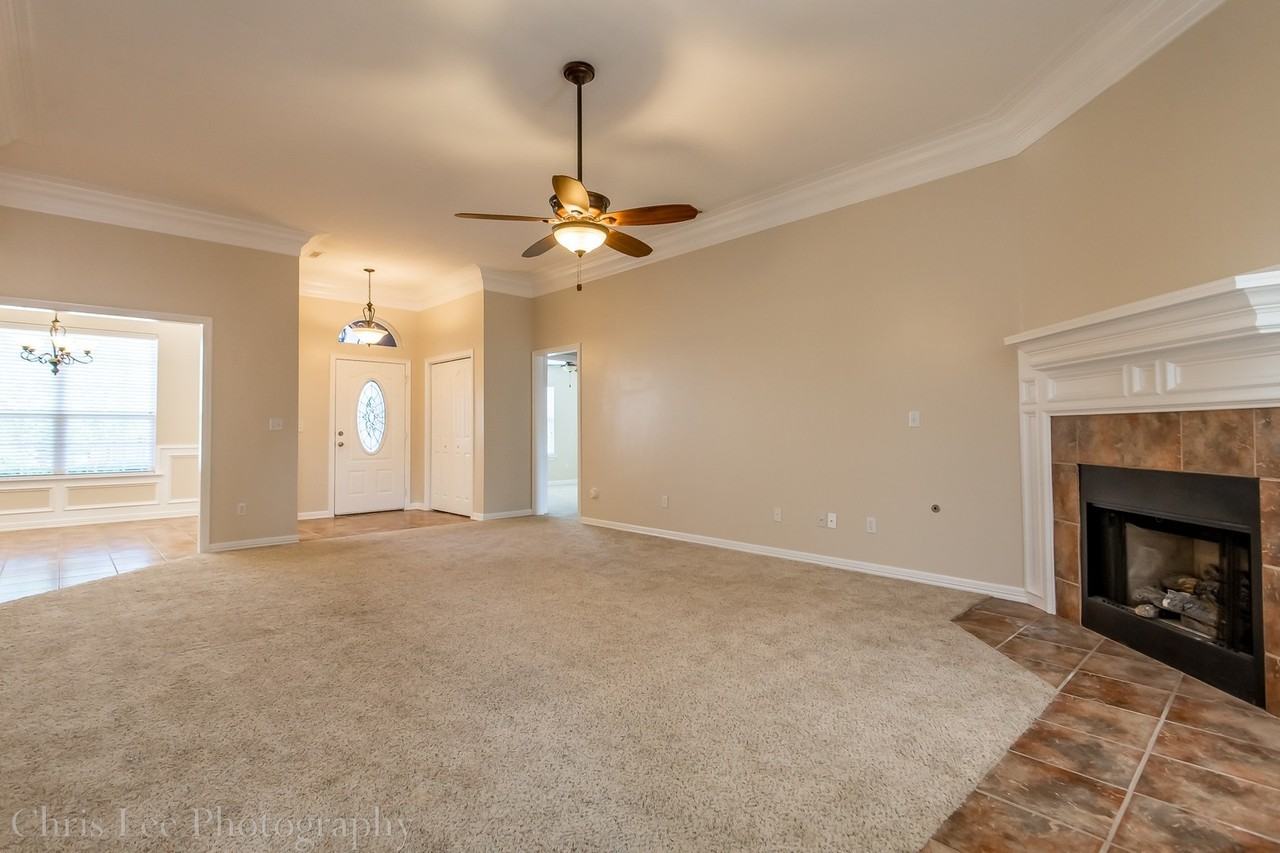3500 Bluff Creek Loop - Photo 4 of 21