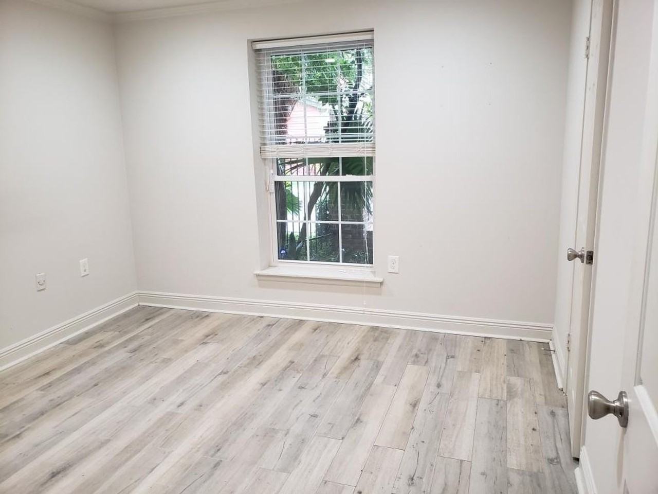 732 Cherokee St #106 - Photo 6 of 11