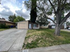 featured image of 1906 Bowling Green Dr