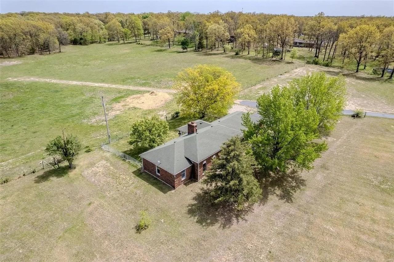 27018 Highway 5 - Photo 7 of 28