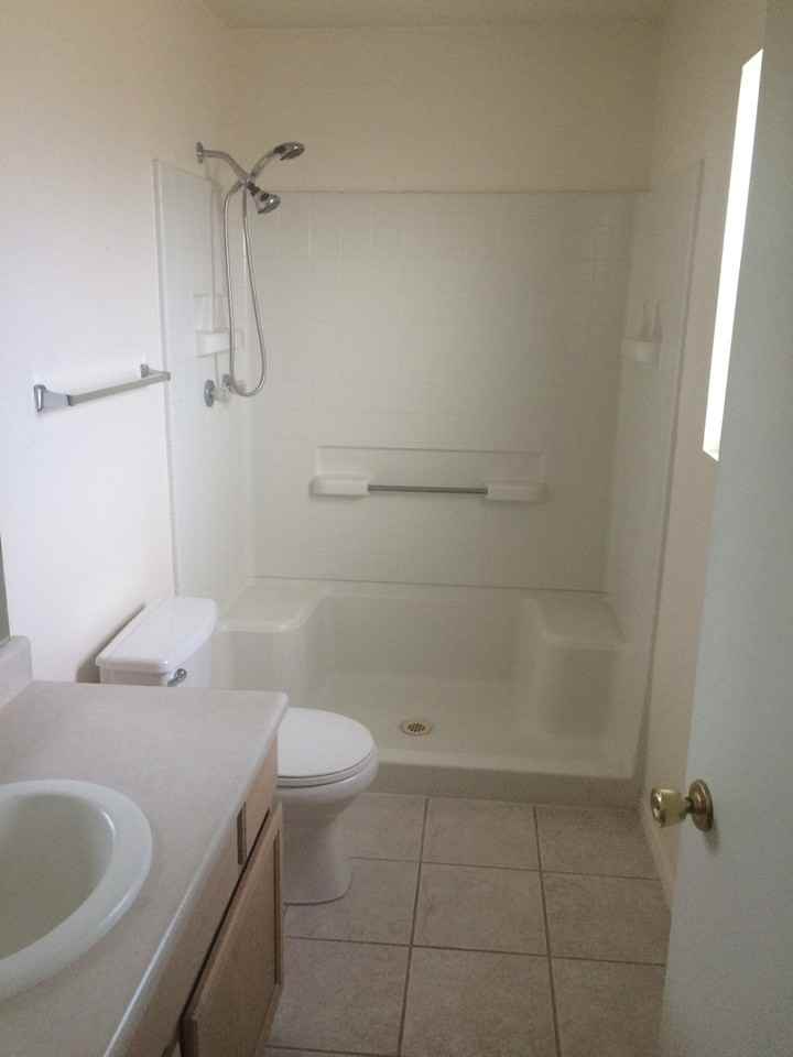 513 Cimarron Meadows Dr Ne - Photo 4 of 4